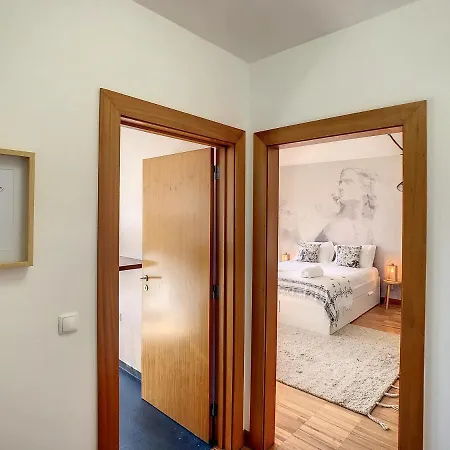 The Loft By Lovelystay Apartamento *